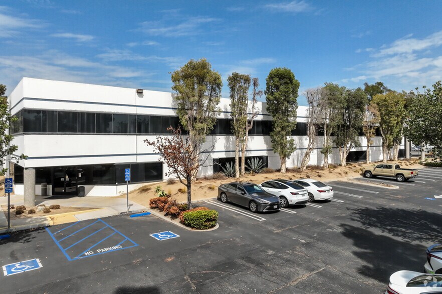 Primary Photo Of 1717 W Collins Ave, Orange Manufacturing For Lease