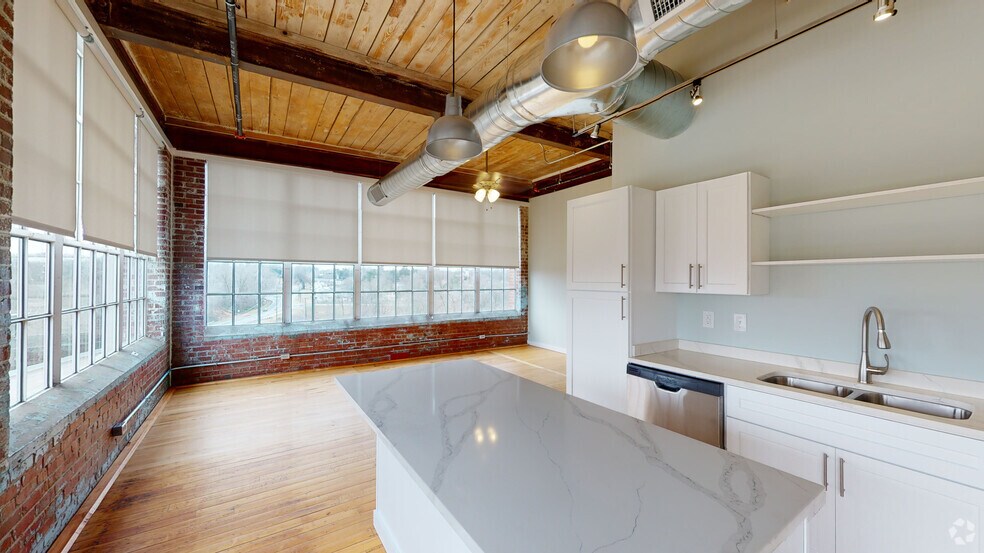 More Photos Of 116 E Main St, Haw River Apartments For Lease