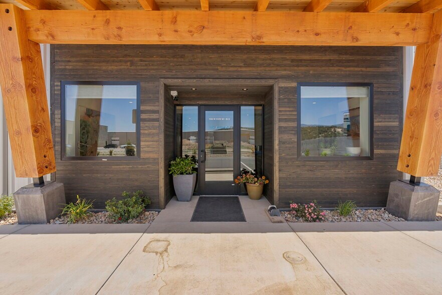 More Photos Of 336 N 3325 W, Cedar City General Retail For Lease