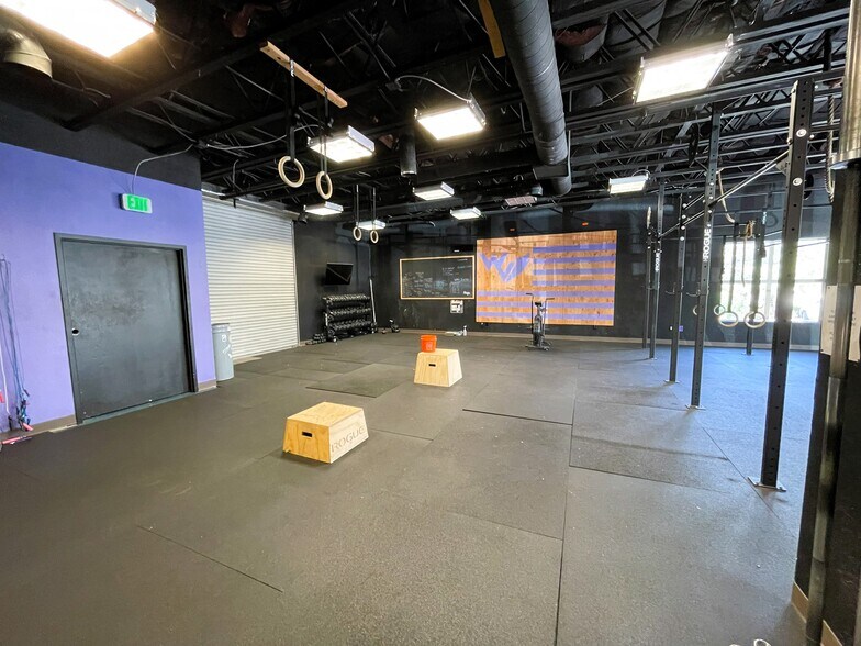 More Photos Of 770-780 Smithridge Dr, Reno Showroom For Lease