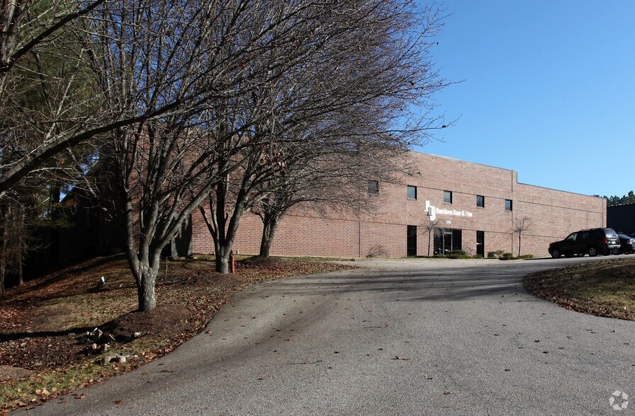 More Photos Of 128 Franklin Park Dr, Youngsville Warehouse For Sale