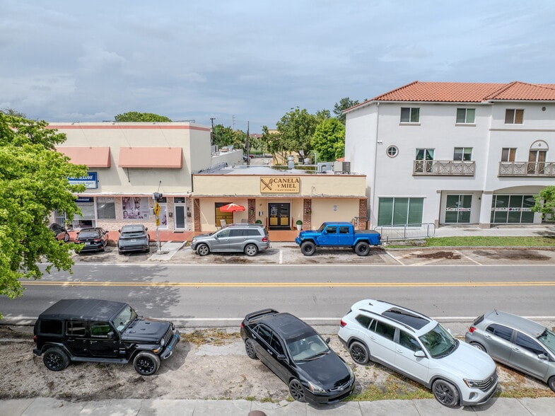 More Photos Of 365 N Royal Poiciana Blvd, Miami Springs Restaurant For Sale