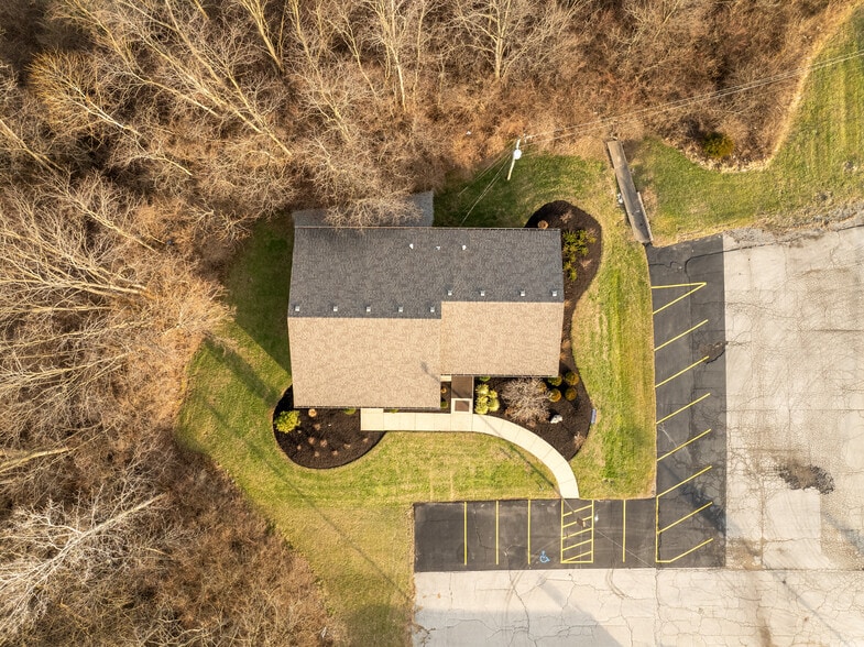 More Photos Of 4718 National Rd E, Richmond Office For Lease