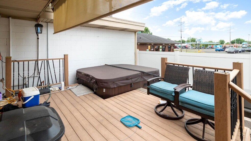 More Photos Of 3447 45th St, Highland Specialty For Sale