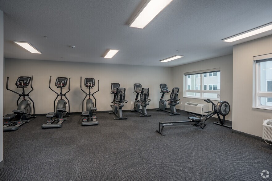 More Photos Of 2300 Hastings Ave, Newport Apartments For Lease