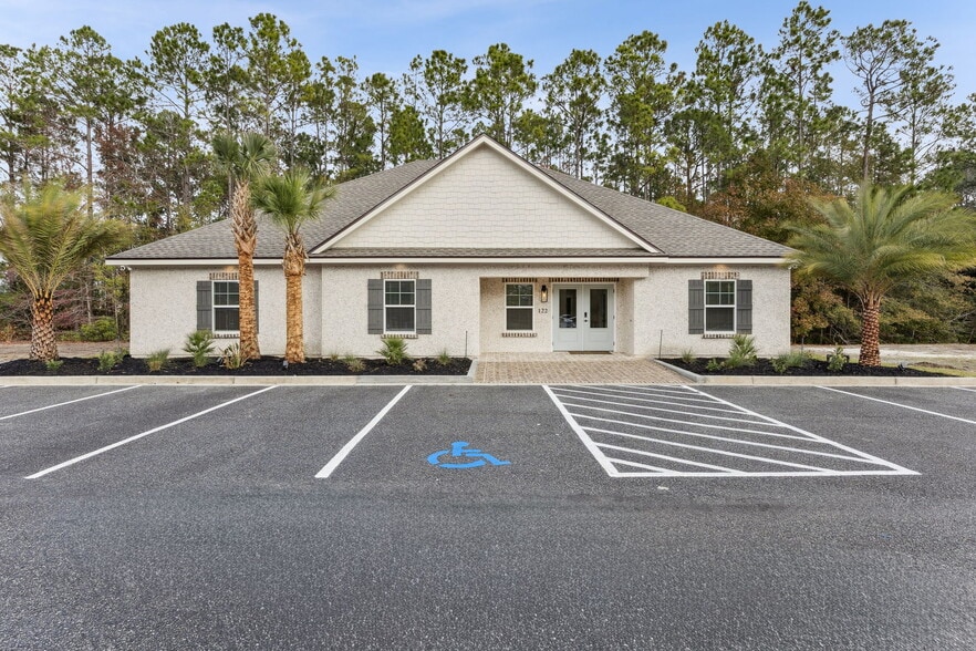 Primary Photo Of 122 Hawthorn Ln, Saint Marys Office For Lease
