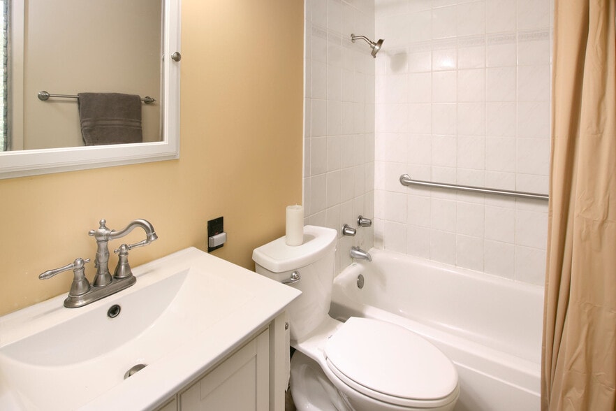 More Photos Of 16770 Redwood Lodge Rd, Los Gatos Lodge Meeting Hall For Sale