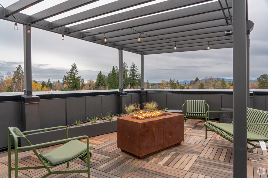 More Photos Of 492 NE 2nd St, Gresham Apartments For Lease