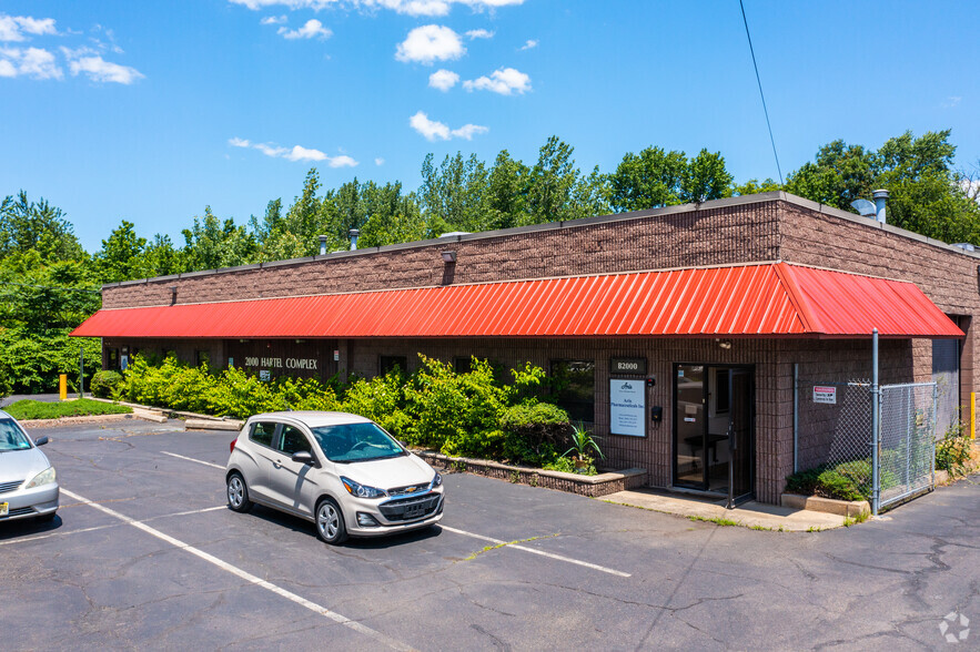 Primary Photo Of 2000 Hartel St, Levittown Research And Development For Lease