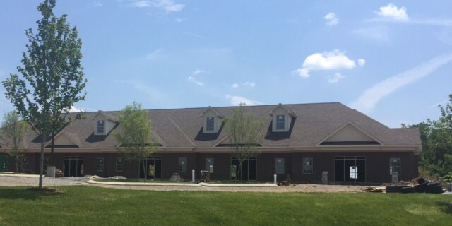 More Photos Of 1528 Hunt Club Blvd, Gallatin Office For Lease