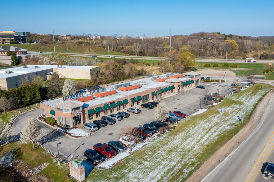 More Photos Of N20W22951 Watertown Rd, Waukesha Freestanding For Sale