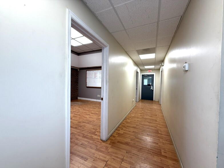 More Photos Of 4944 Ver Plank Rd, Clay Light Manufacturing For Sale