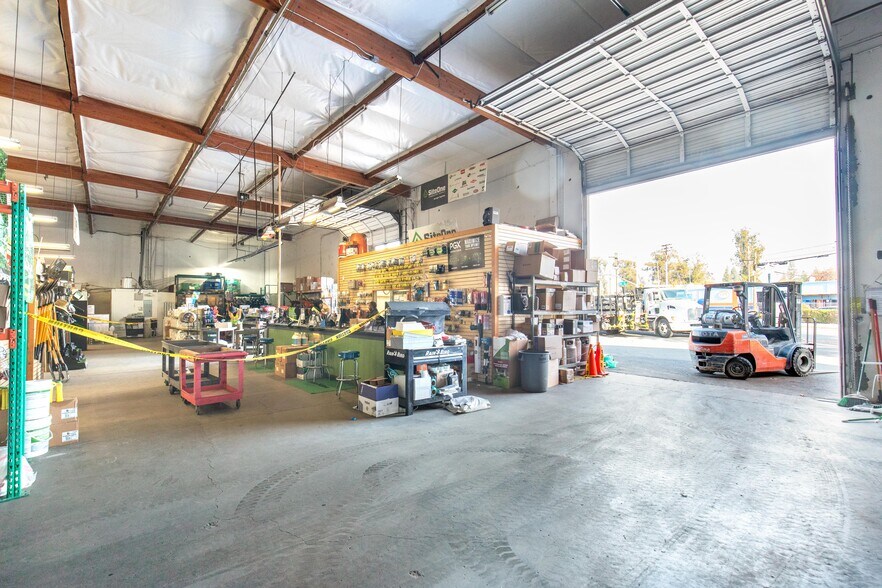 More Photos Of 6500 Elvas Ave, Sacramento Warehouse For Lease