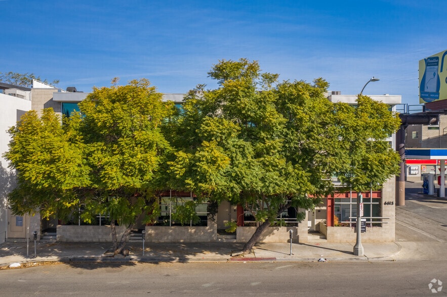 More Photos Of 6615-6621 Melrose Ave, Los Angeles Loft Creative Space For Lease