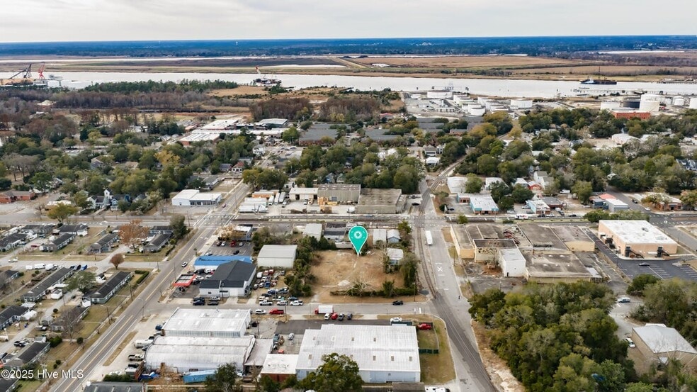 More Photos Of 1403 S 5th Ave, Wilmington Land For Sale