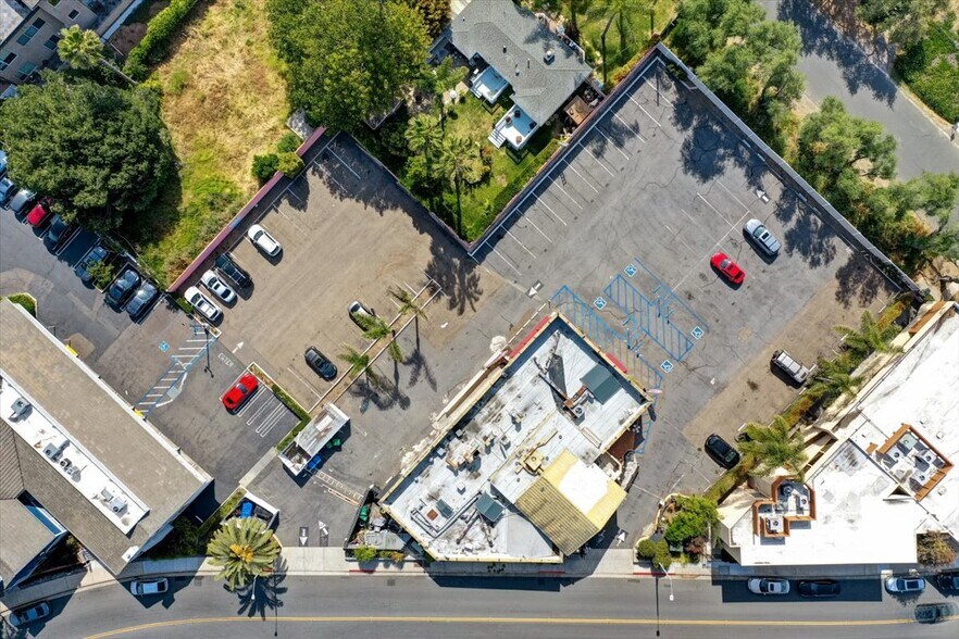 More Photos Of 3050 Pio Pico Dr, Carlsbad Restaurant For Sale