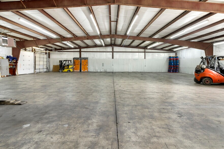 More Photos Of 4365 Gibson Dr, Tipp City Warehouse For Sale