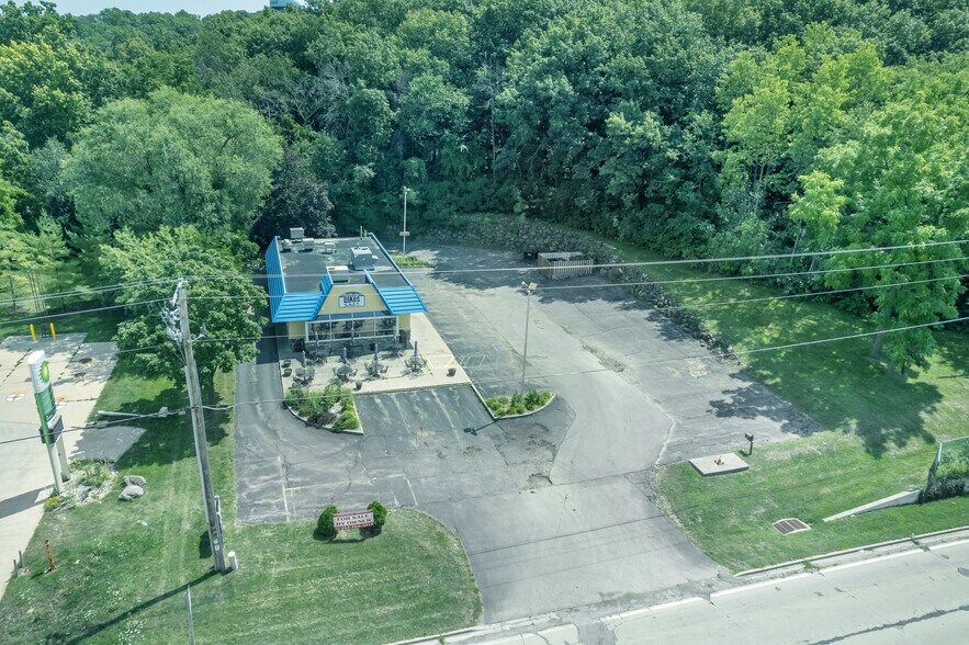 More Photos Of 6115 US Highway 51, McFarland Fast Food For Sale