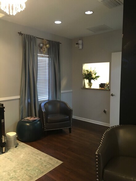 More Photos Of 17521-17523 N Dale Mabry Hwy, Lutz Medical For Lease