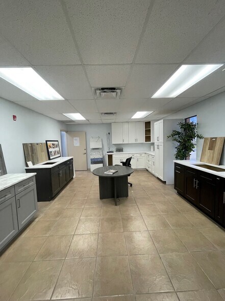 More Photos Of 1371 SW 8th St, Pompano Beach Warehouse For Lease