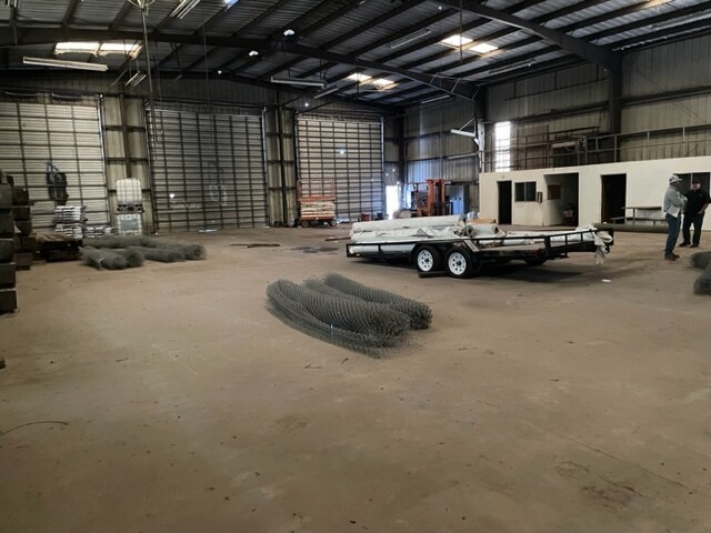 More Photos Of 18846 N Highway 99, Acampo Unknown For Lease