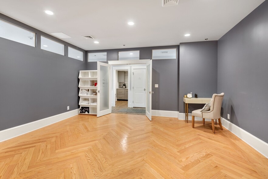 More Photos Of 520 S Water St, Providence Office Residential For Sale