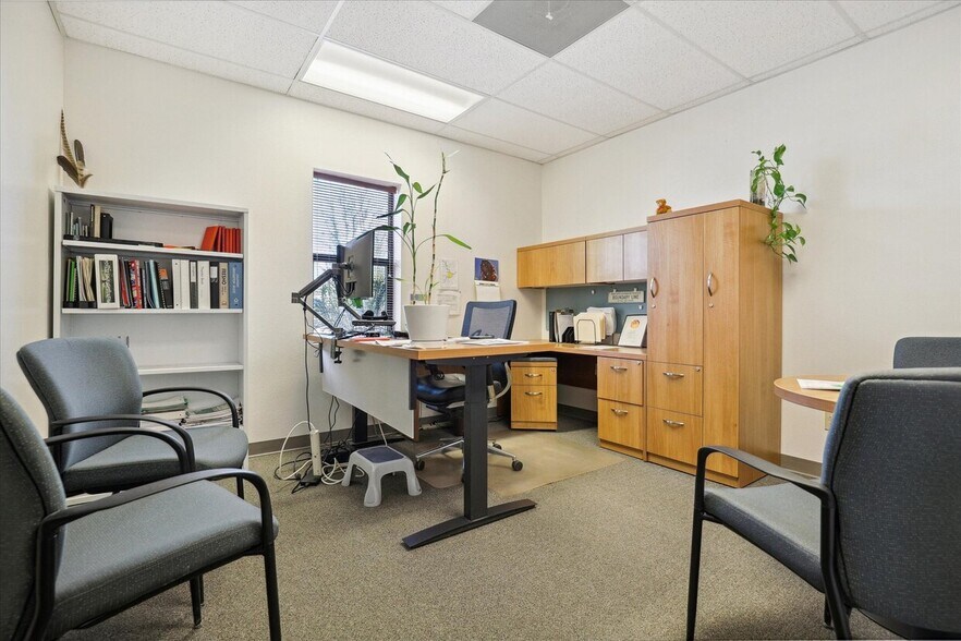 More Photos Of 628 W 5th St, Cortez Office For Sale