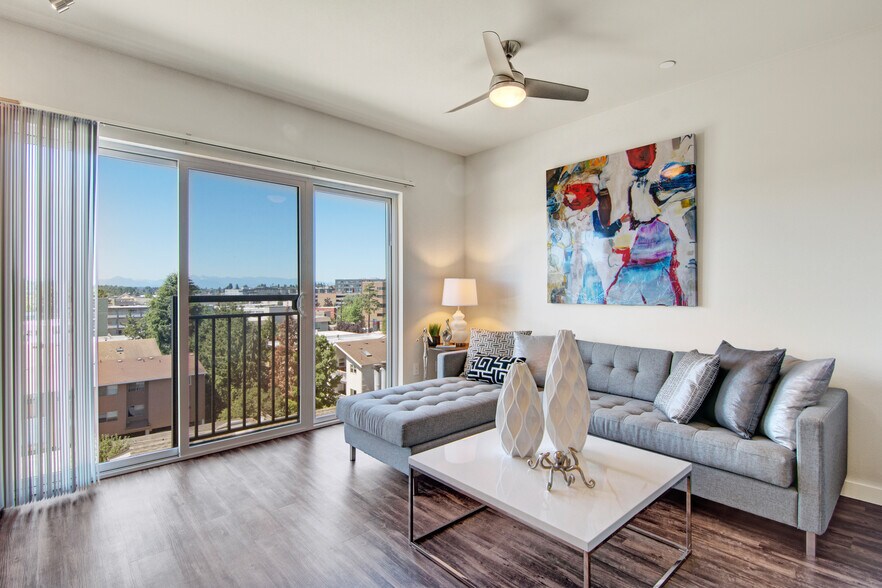 More Photos Of 1516 NW 51st St, Seattle Apartments For Sale