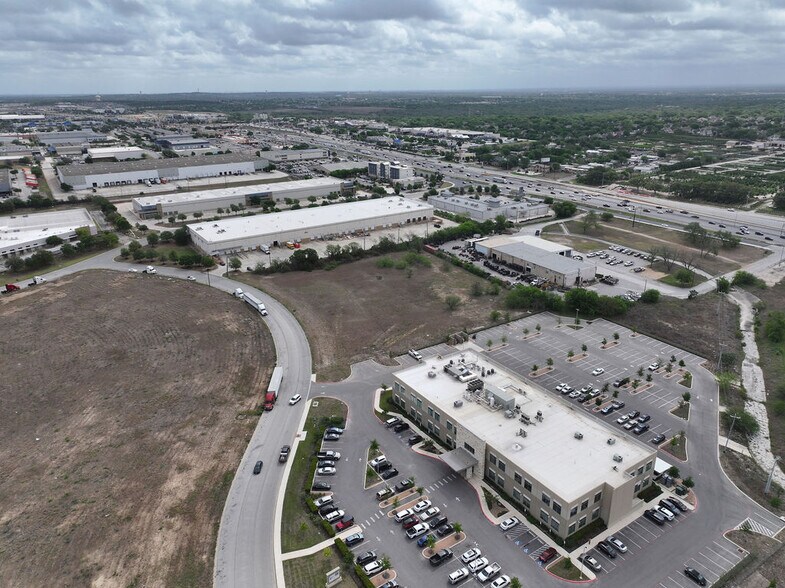 More Photos Of Verde Parkway, Schertz Land For Sale