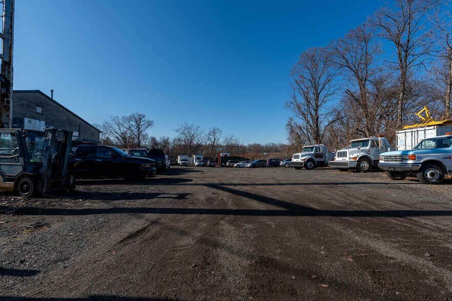 More Photos Of 395 Clark St, Keyport Warehouse For Sale