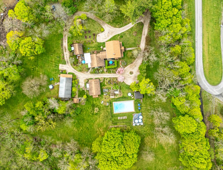 More Photos Of 18 Stagecoach Ln, Amenia Specialty For Sale