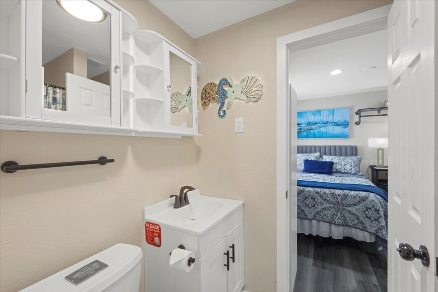More Photos Of 115 Friendship Ln, Englewood Apartments For Sale