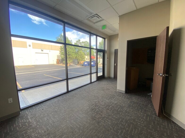More Photos Of 4880 Van Gordon St, Wheat Ridge Warehouse For Lease