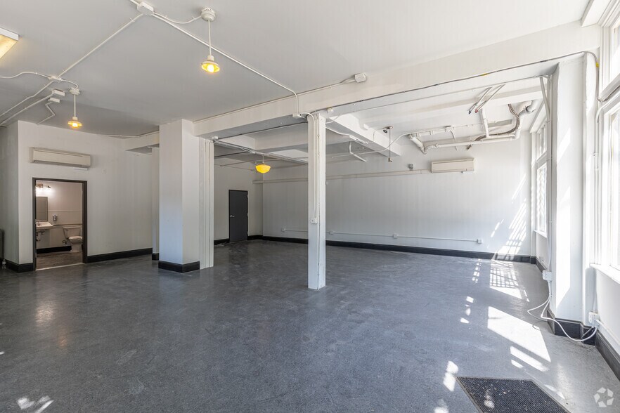 More Photos Of 1539-1541 W Burnside St, Portland Apartments For Sale