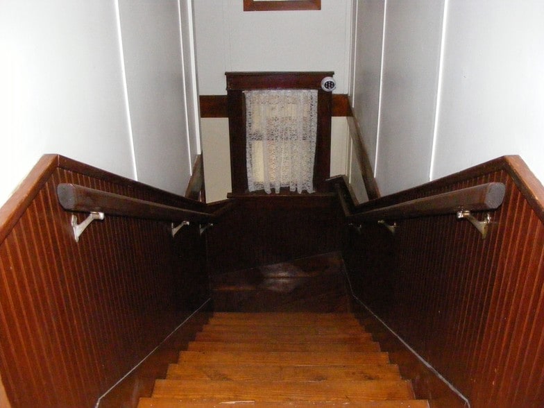 More Photos Of 306 W Aspen Ave, Crosbyton Hotel For Sale