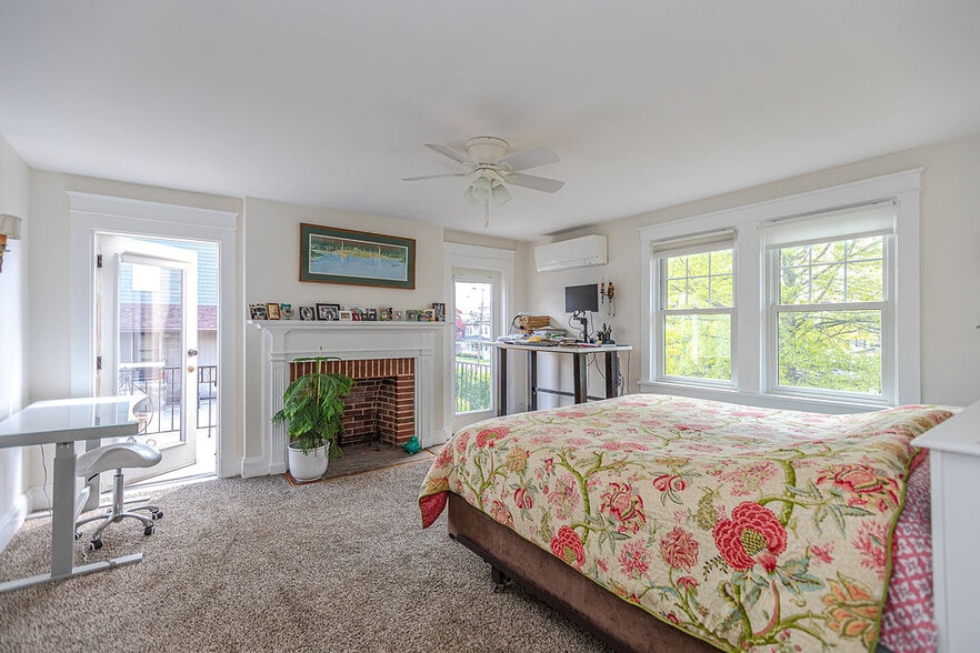 More Photos Of 404 Allegheny Ave, Towson Office For Sale