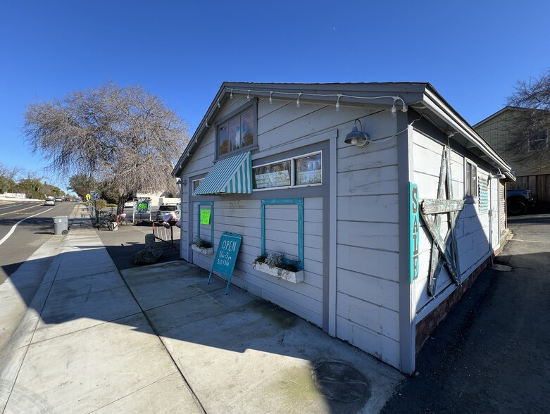 More Photos Of 601 Riley St, Folsom Office For Sale