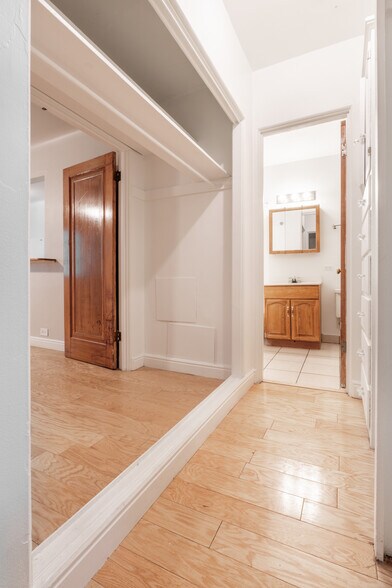 More Photos Of 1626 Logan St, Denver Apartments For Sale
