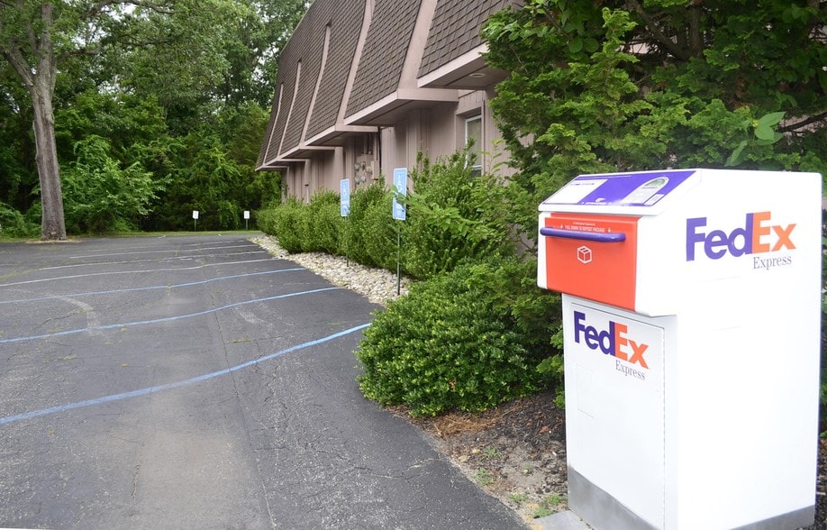 More Photos Of 820 S White Horse Pike, Hammonton Medical For Sale