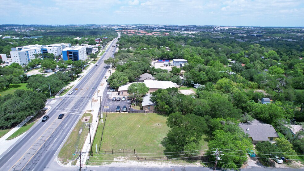 More Photos Of 700 W Scurry St, Austin Land For Sale