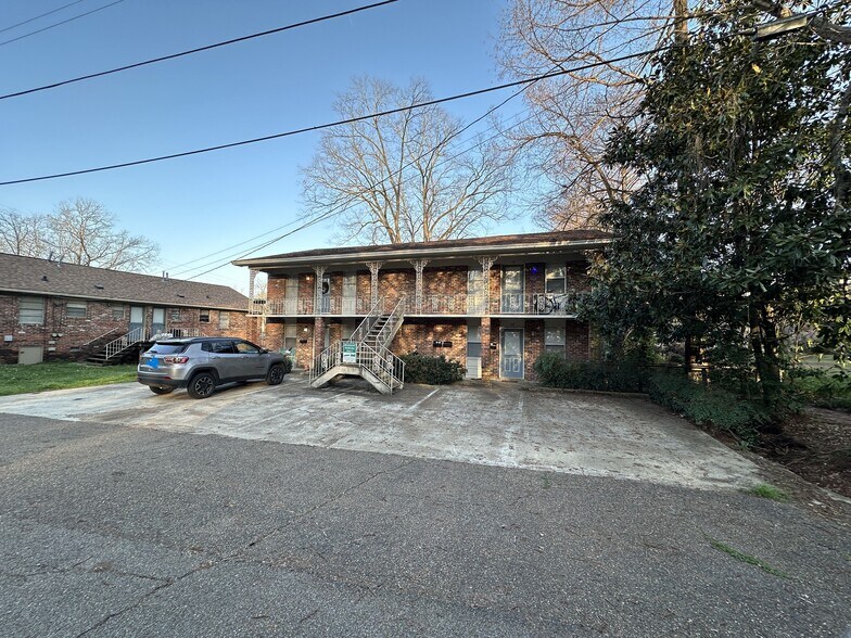 More Photos Of 202 College View St, Starkville Land For Sale