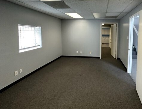 More Photos Of 2613 Saint St, Houston Health Club For Lease