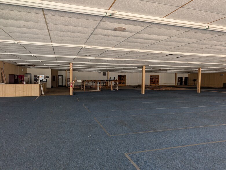 More Photos Of 908 W Hill Ave, Valdosta Warehouse For Sale