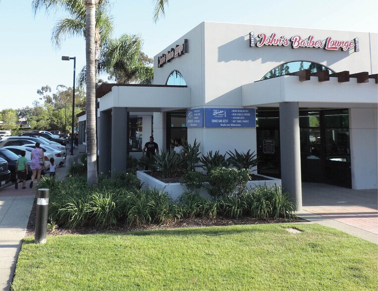 More Photos Of 29851 Aventura, Rancho Santa Margarita Freestanding For Lease