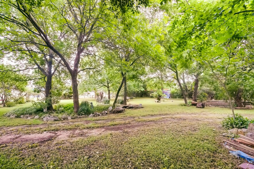 More Photos Of 629 W Dittmar Rd, Austin Land For Sale