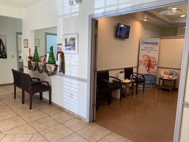 More Photos Of 9366 Balm Riverview Rd, Riverview Medical For Lease