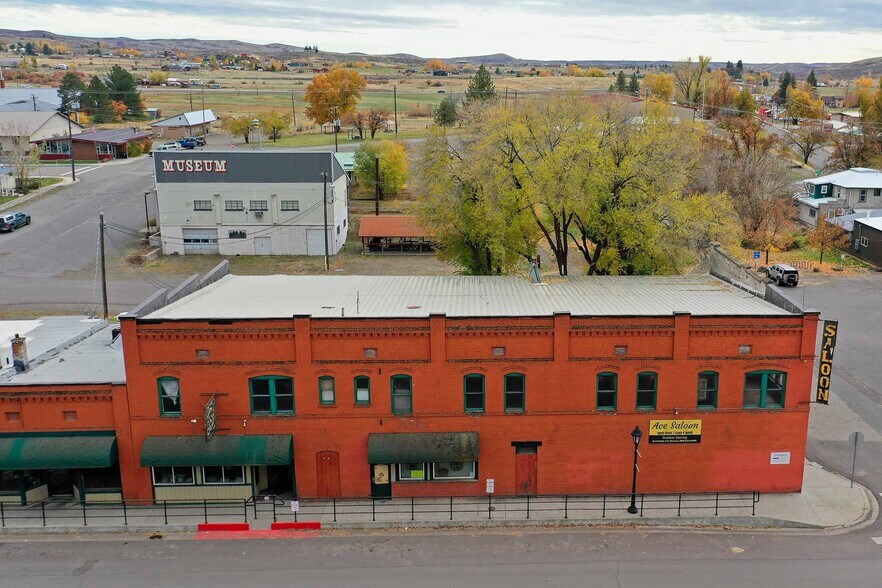 More Photos Of 103 Illinois Ave, Council Storefront Retail Residential For Sale