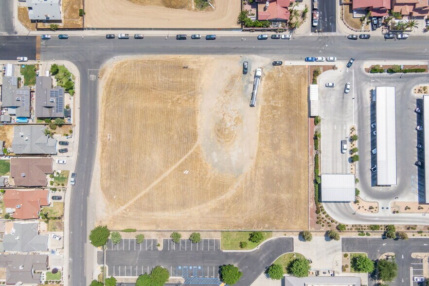 More Photos Of Vassar St And 17th Ave, Delano Land For Sale