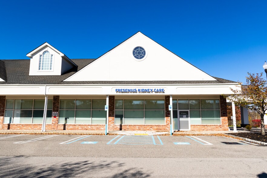 More Photos Of 1475 Route 9D, Wappingers Falls Unknown For Lease