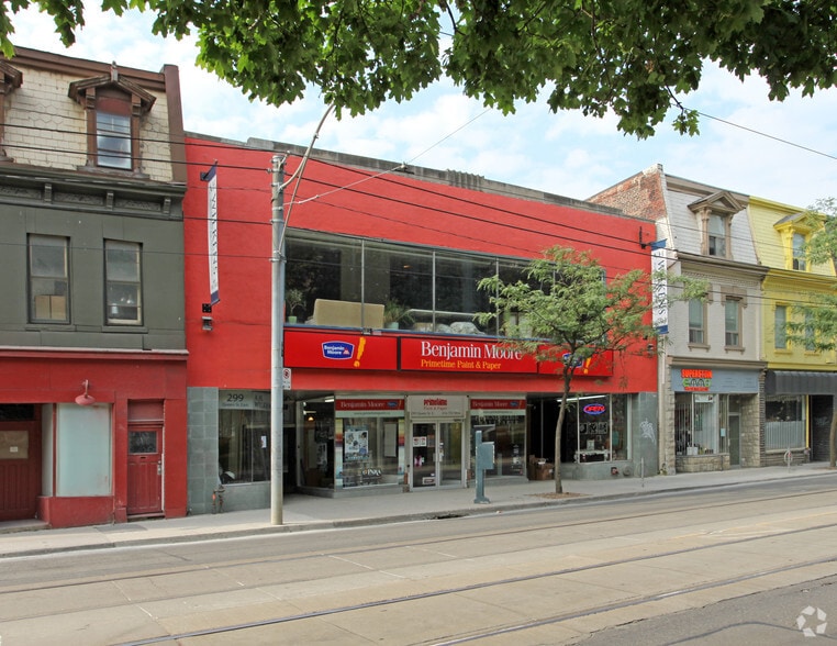 Primary Photo Of 297-299 Queen St E, Toronto Storefront For Lease